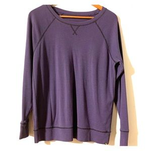 Large Eddie Bauer crew neck sweatshirt